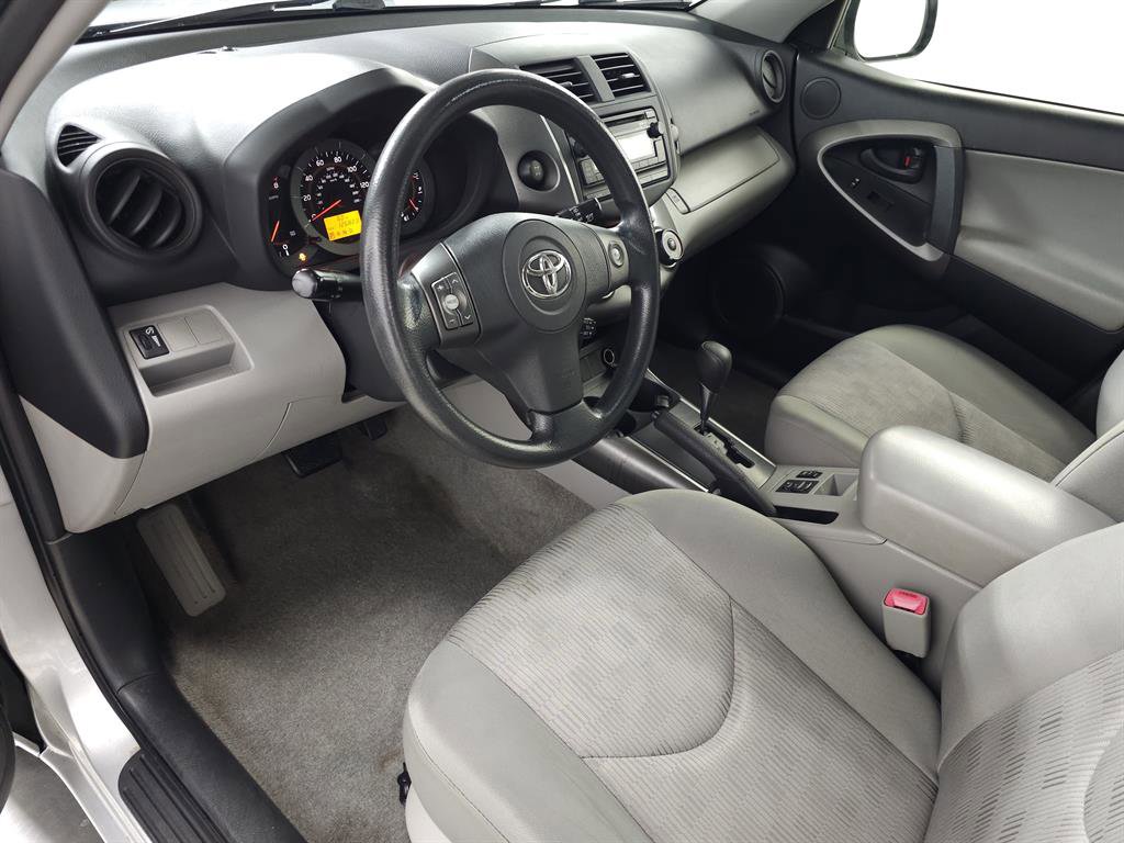 Used 2012 Toyota RAV4 4WD image 13