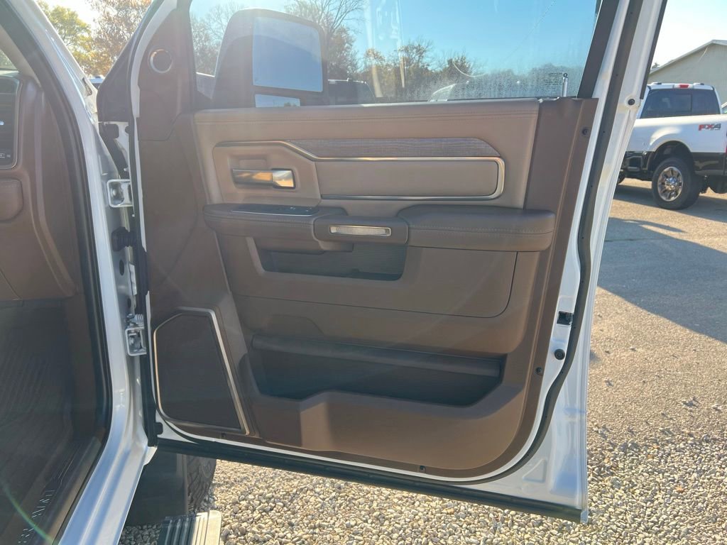 Used 2024 RAM 3500 Limited w/ Safety Group image 20