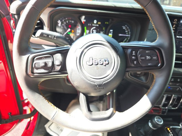 Used 2024 Jeep Wrangler Unlimited AWD/4WD image 20
