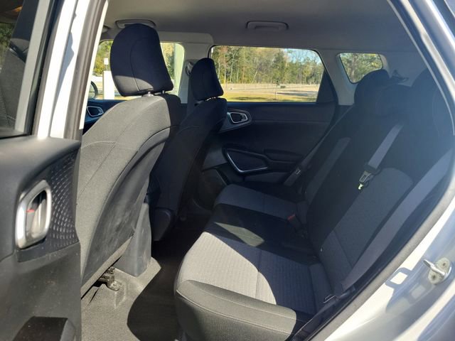 Used 2021 Kia Soul S image 13
