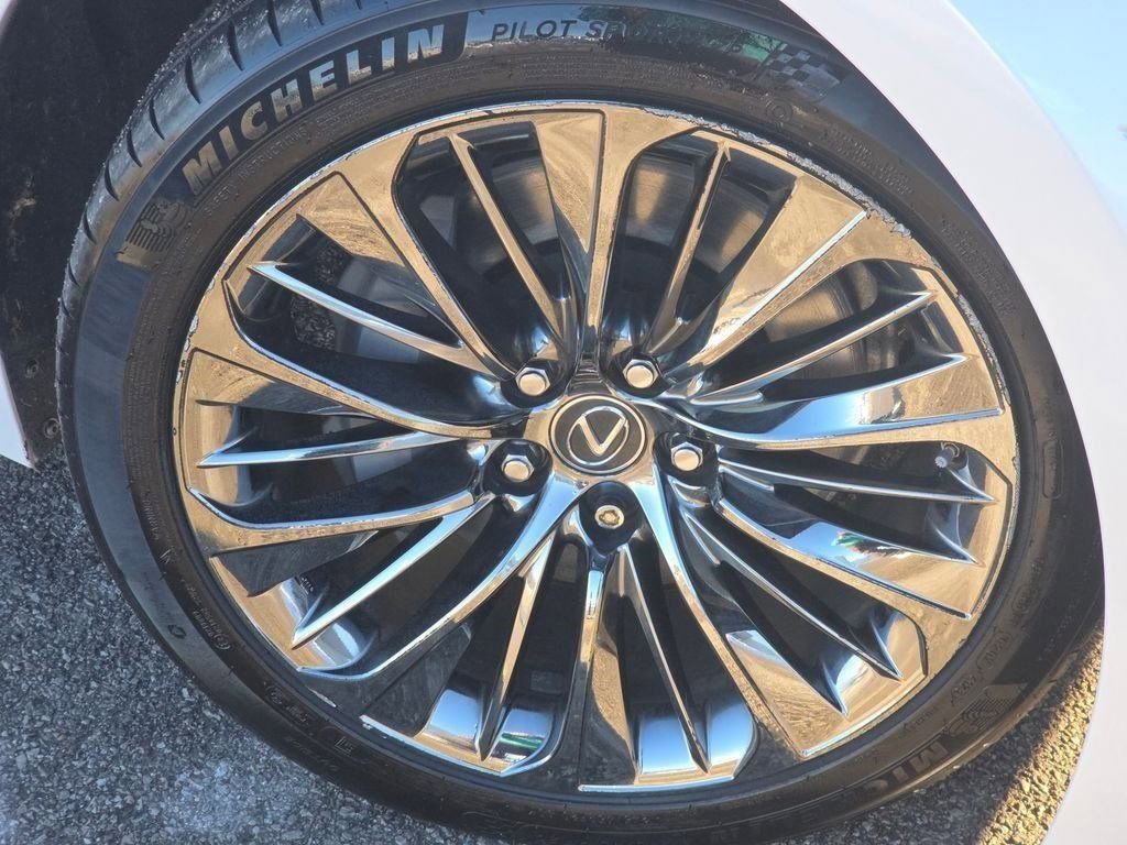 Used 2018 Lexus LS 500 500 Base w/ Interior Upgrade Package image 18