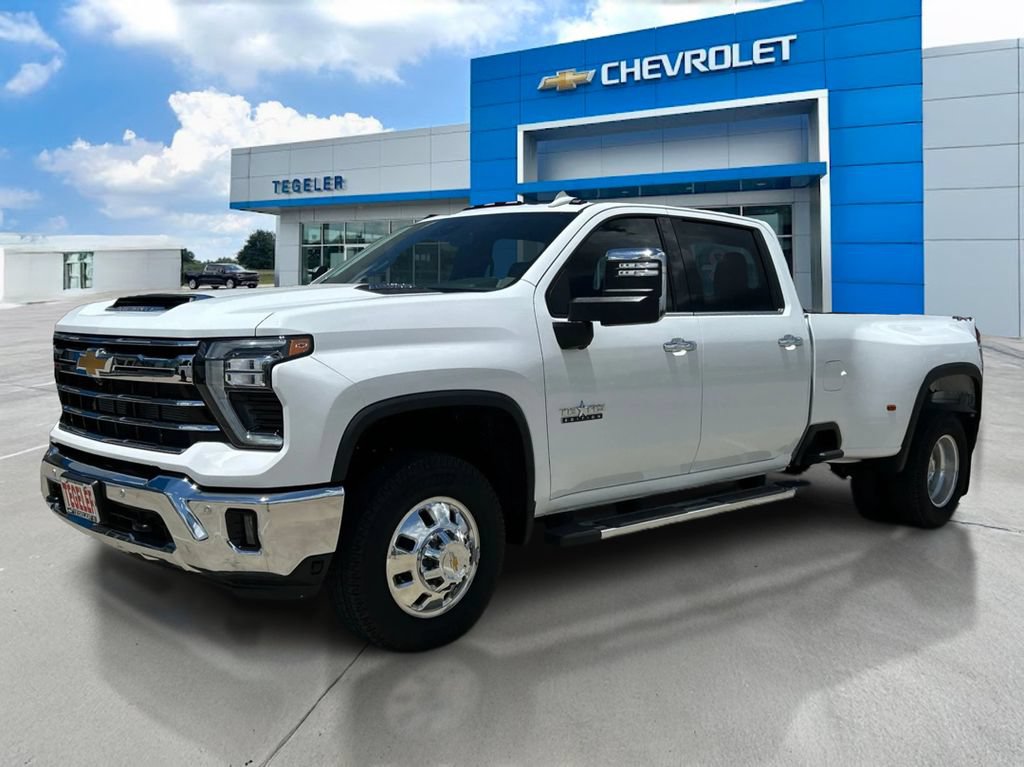 Used 2026 Chevrolet Silverado 3500 LTZ w/ LTZ Texas Edition
