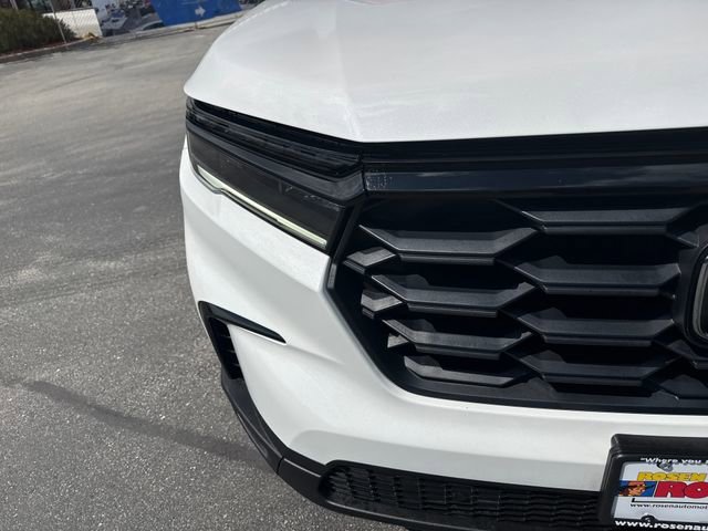 Used 2023 Honda Pilot Sport image 43