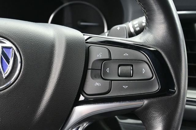Used 2024 Buick Enclave Premium FWD image 31