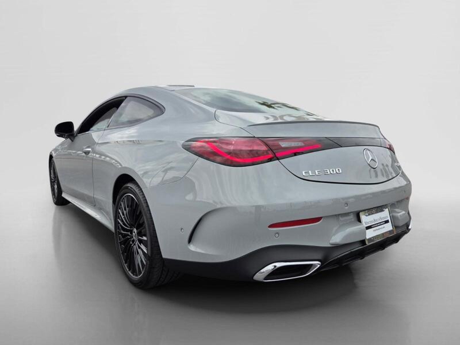 New 2026 Mercedes-Benz CLE 300 4MATIC Coupe image 3