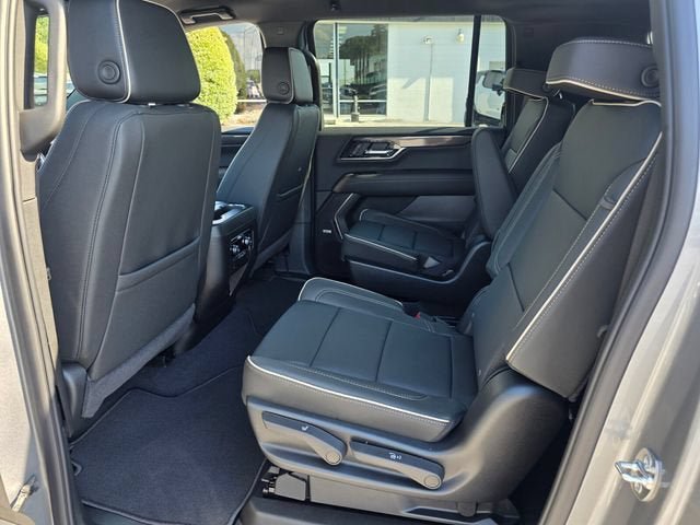 New 2026 GMC Yukon XL Elevation AWD/4WD image 13