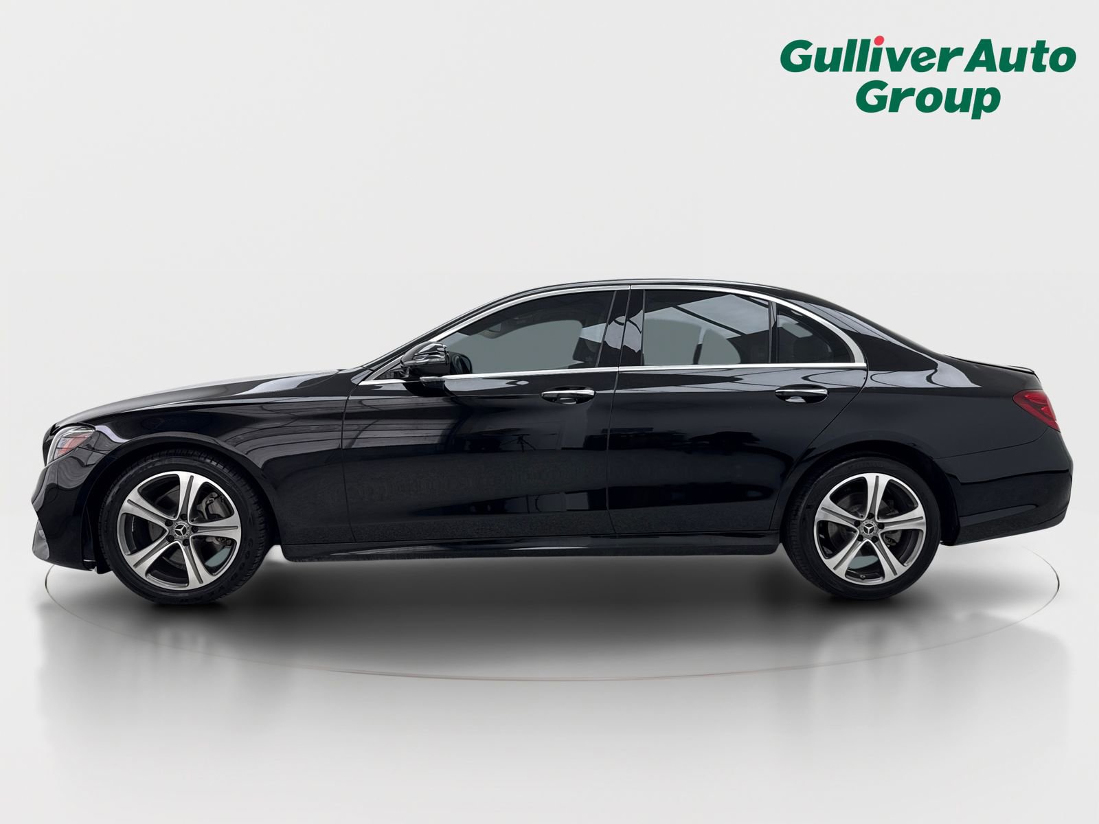 Used 2019 Mercedes-Benz E 300 w/ Premium 1 Package image 3