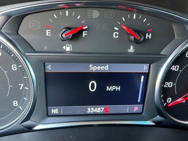 Used 2024 GMC Terrain SLT image 16