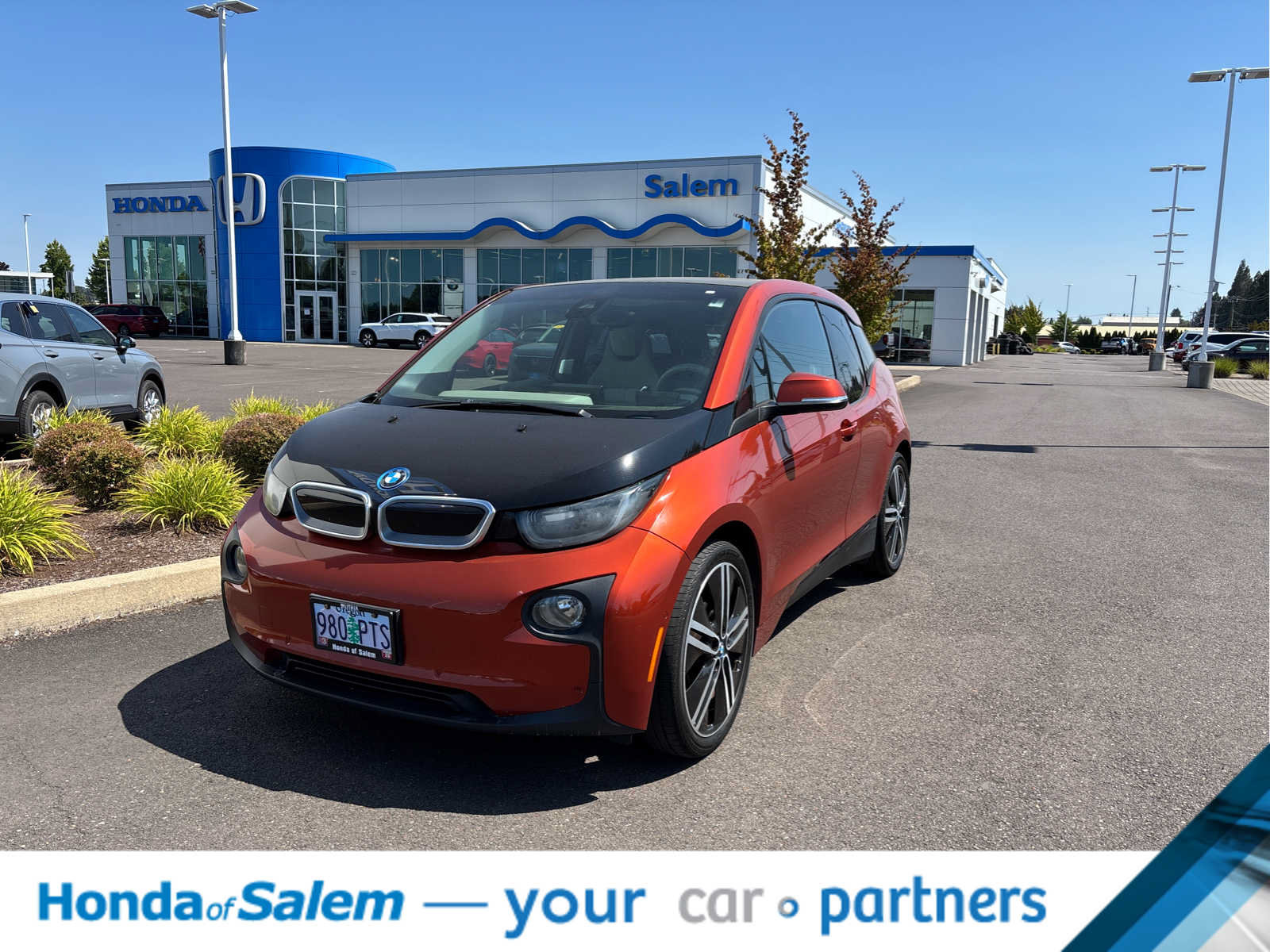 Used 2014 BMW i3 RWD image 1