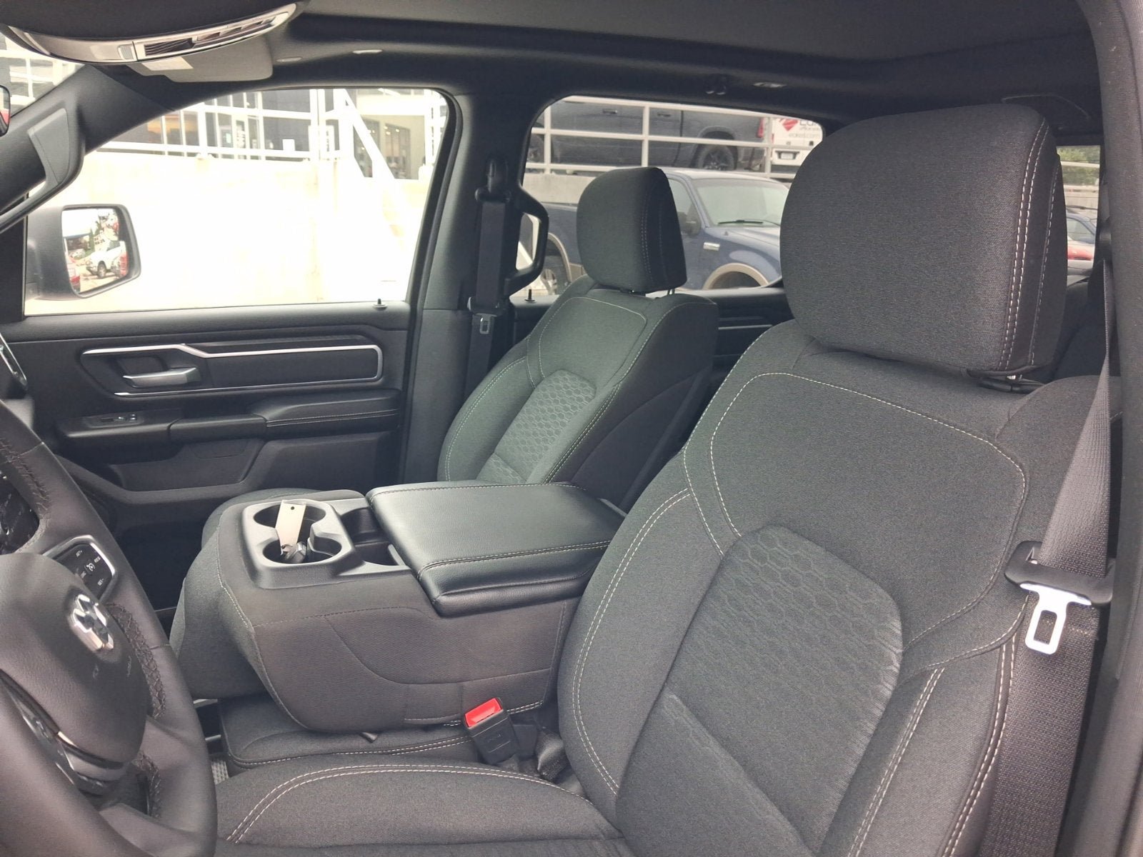 Used 2025 RAM 1500 Big Horn AWD/4WD image 10