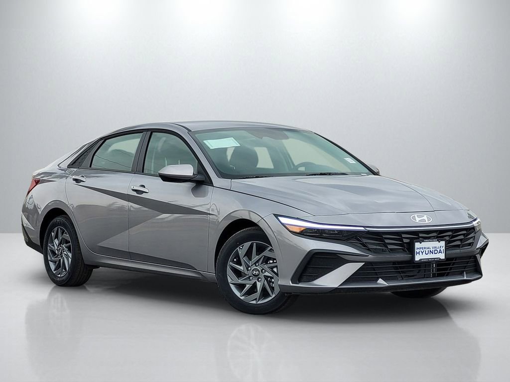 New 2026 Hyundai Elantra Blue
