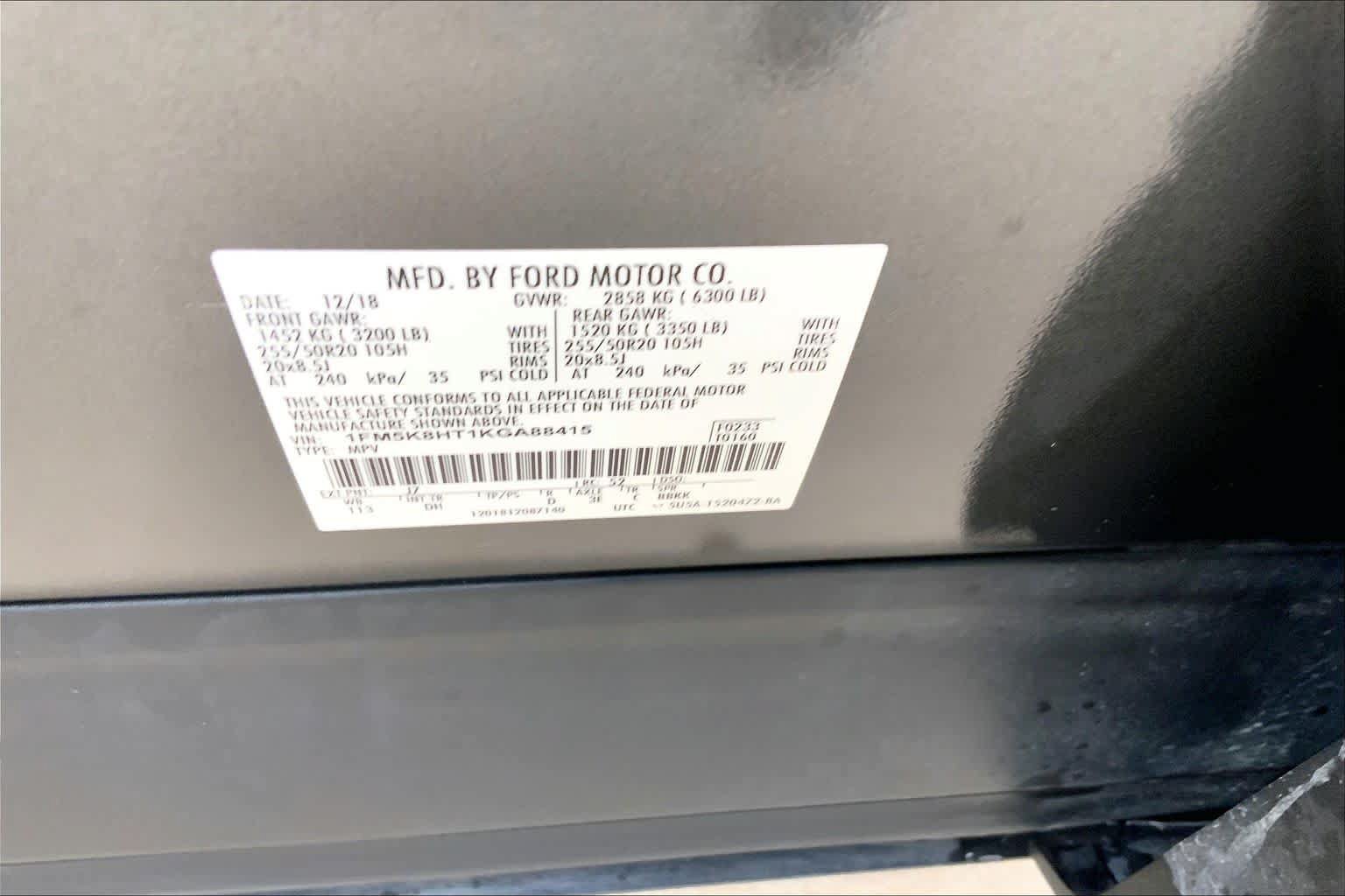 Used 2019 Ford Explorer Platinum AWD/4WD image 32