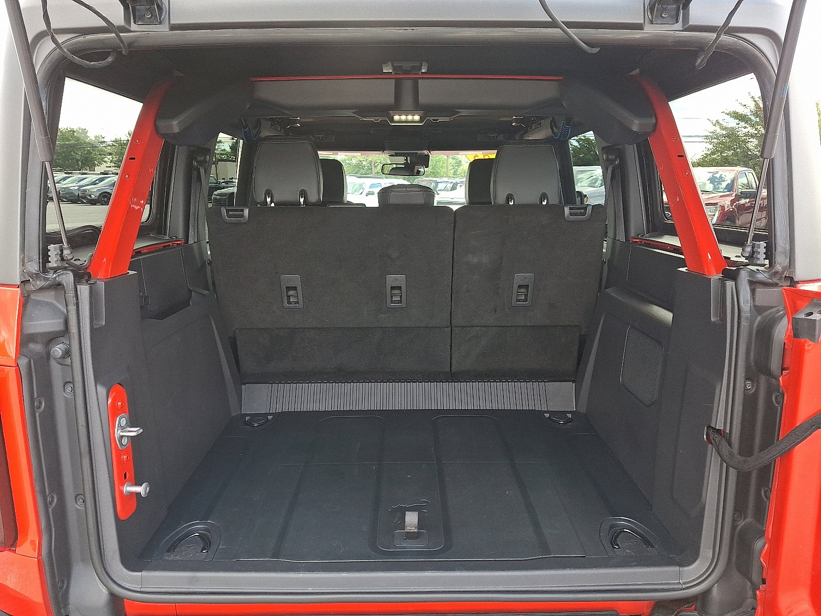 Used 2023 Ford Bronco Black Diamond image 28