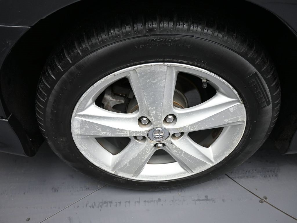 Used 2011 Toyota Camry SE image 12