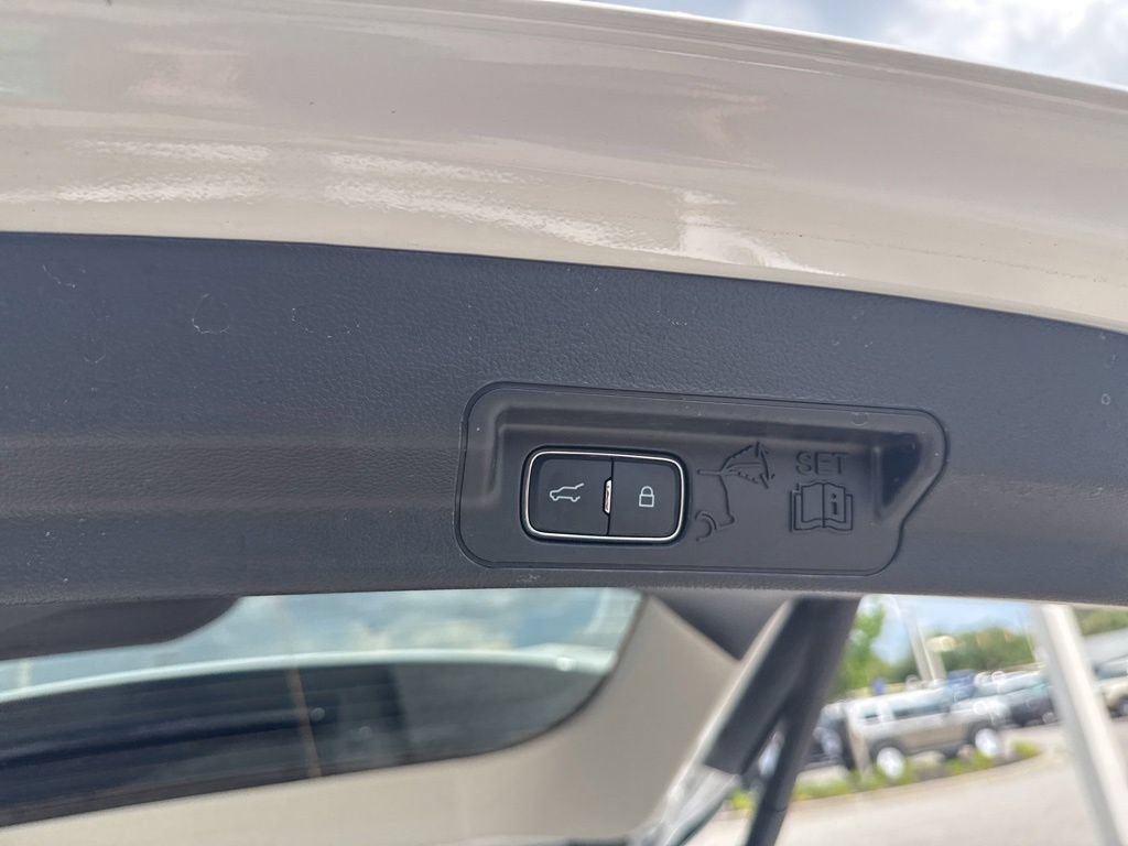 Certified 2026 Ford Explorer Active w/ Active Comfort Package RWD image 28