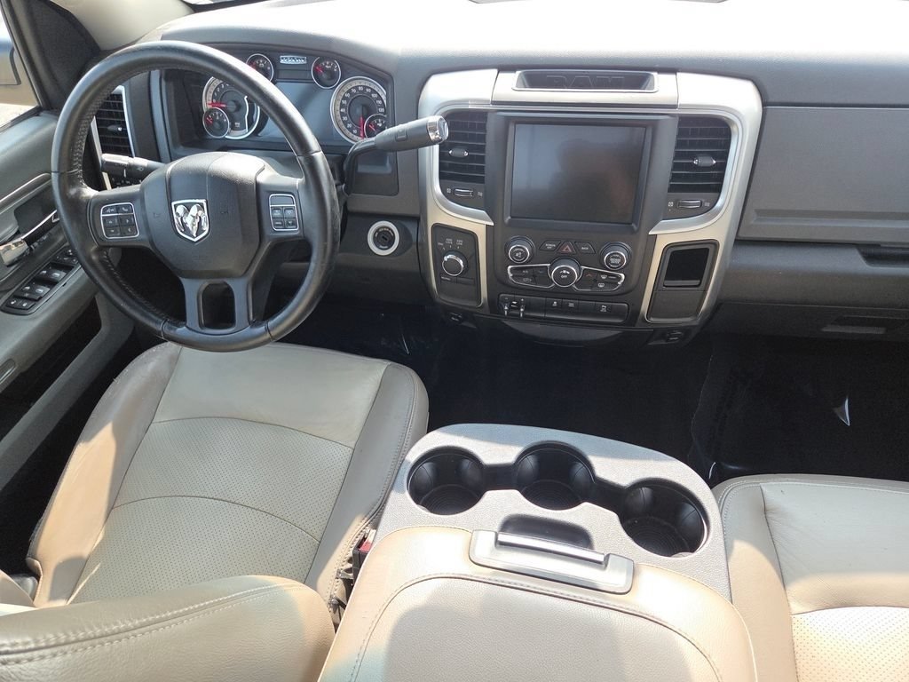 Used 2016 RAM 2500 SLT w/ Luxury Group AWD/4WD image 37