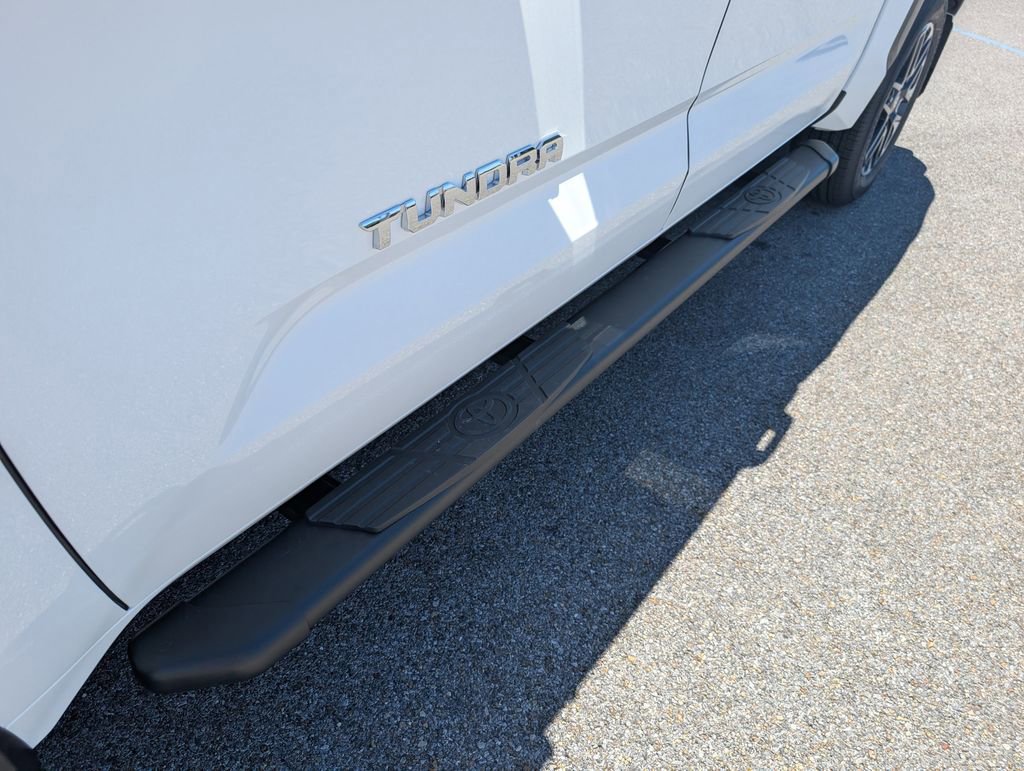 New 2026 Toyota Tundra Limited AWD/4WD image 9