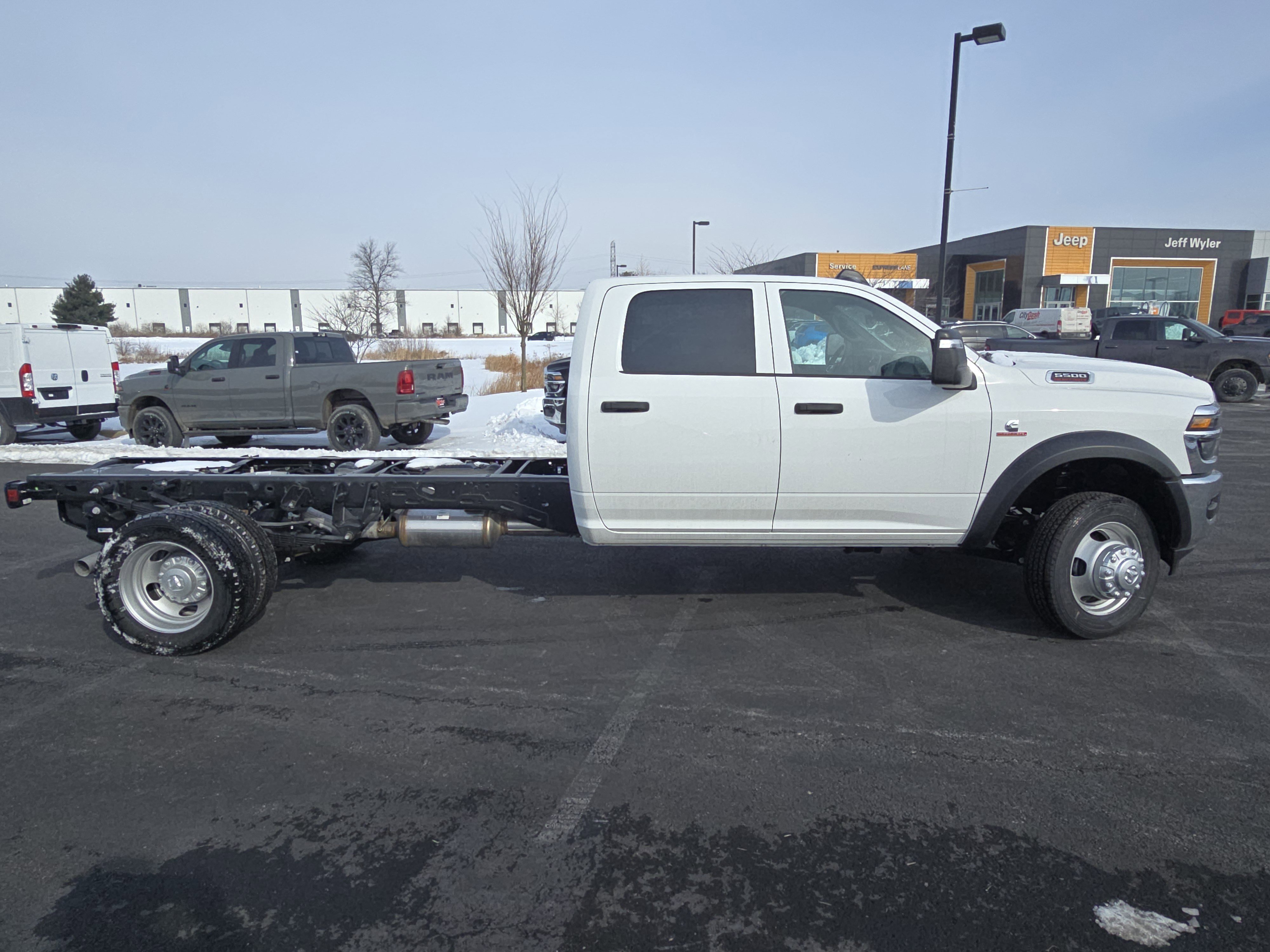 New 2026 RAM 5500 Tradesman w/ Chrome Appearance Group image 16