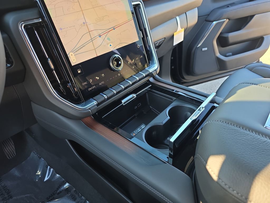 New 2026 GMC Yukon XL Denali w/ LPO, Floor Liner Package AWD/4WD image 26