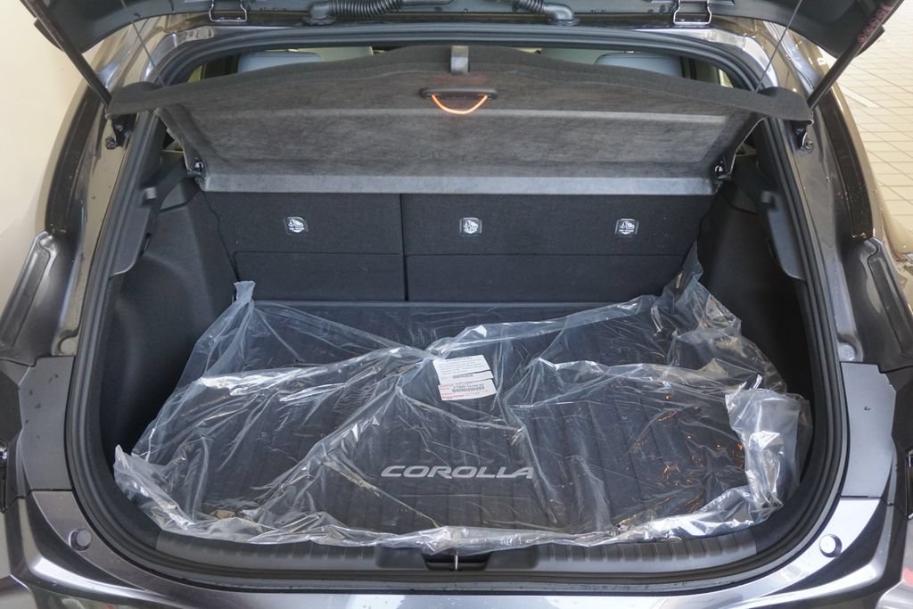New 2026 Toyota Corolla XSE FWD image 19