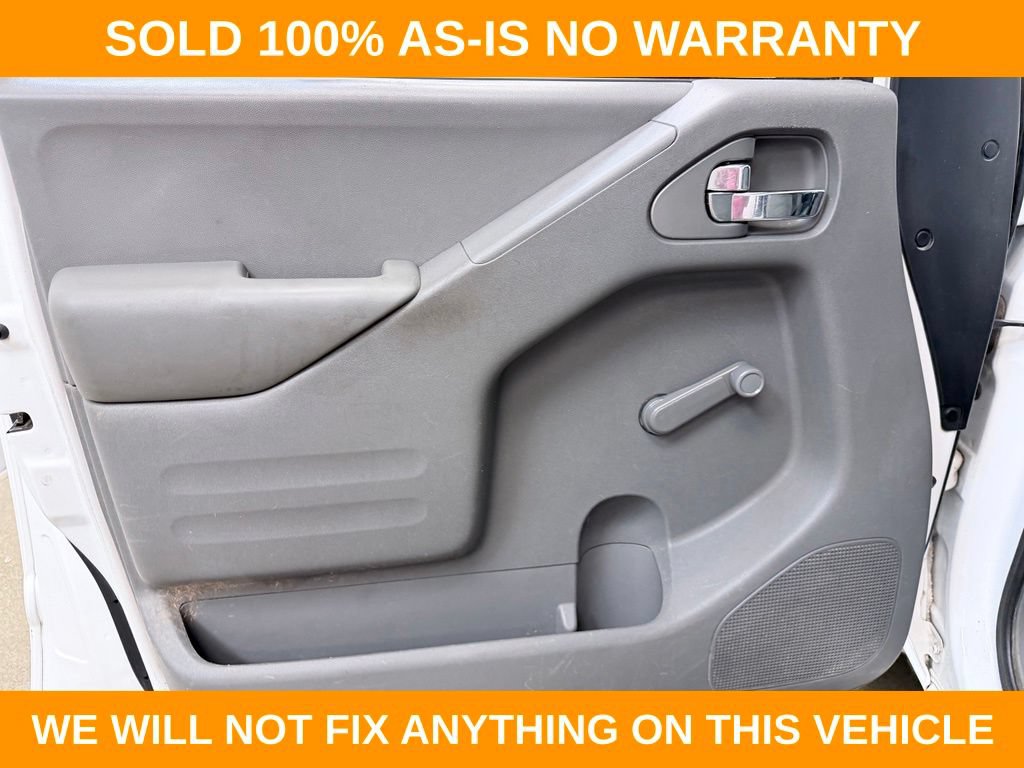 Used 2015 Nissan Frontier S RWD image 10