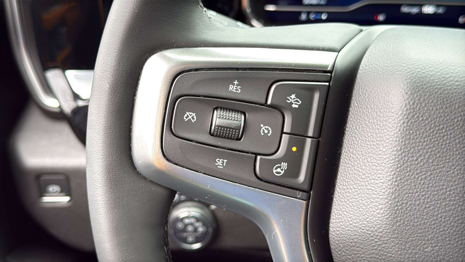 Used 2024 Chevrolet Silverado 1500 RST w/ Protection Package image 16