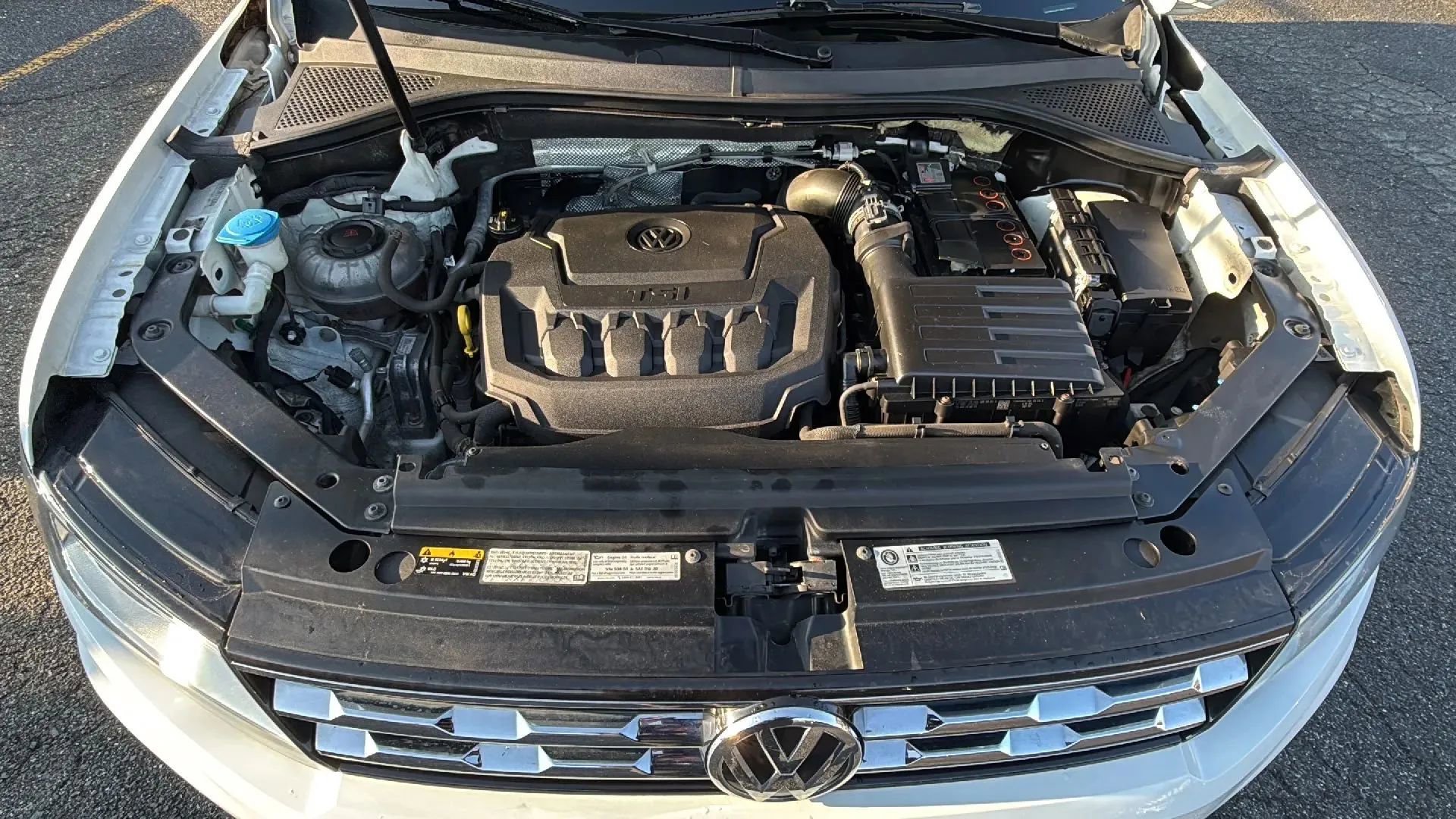 Used 2018 Volkswagen Tiguan S AWD/4WD image 24