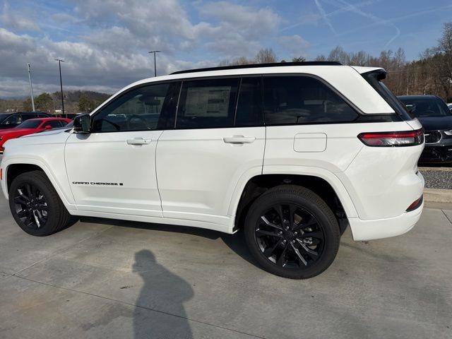 New 2026 Jeep Grand Cherokee Limited AWD/4WD image 9