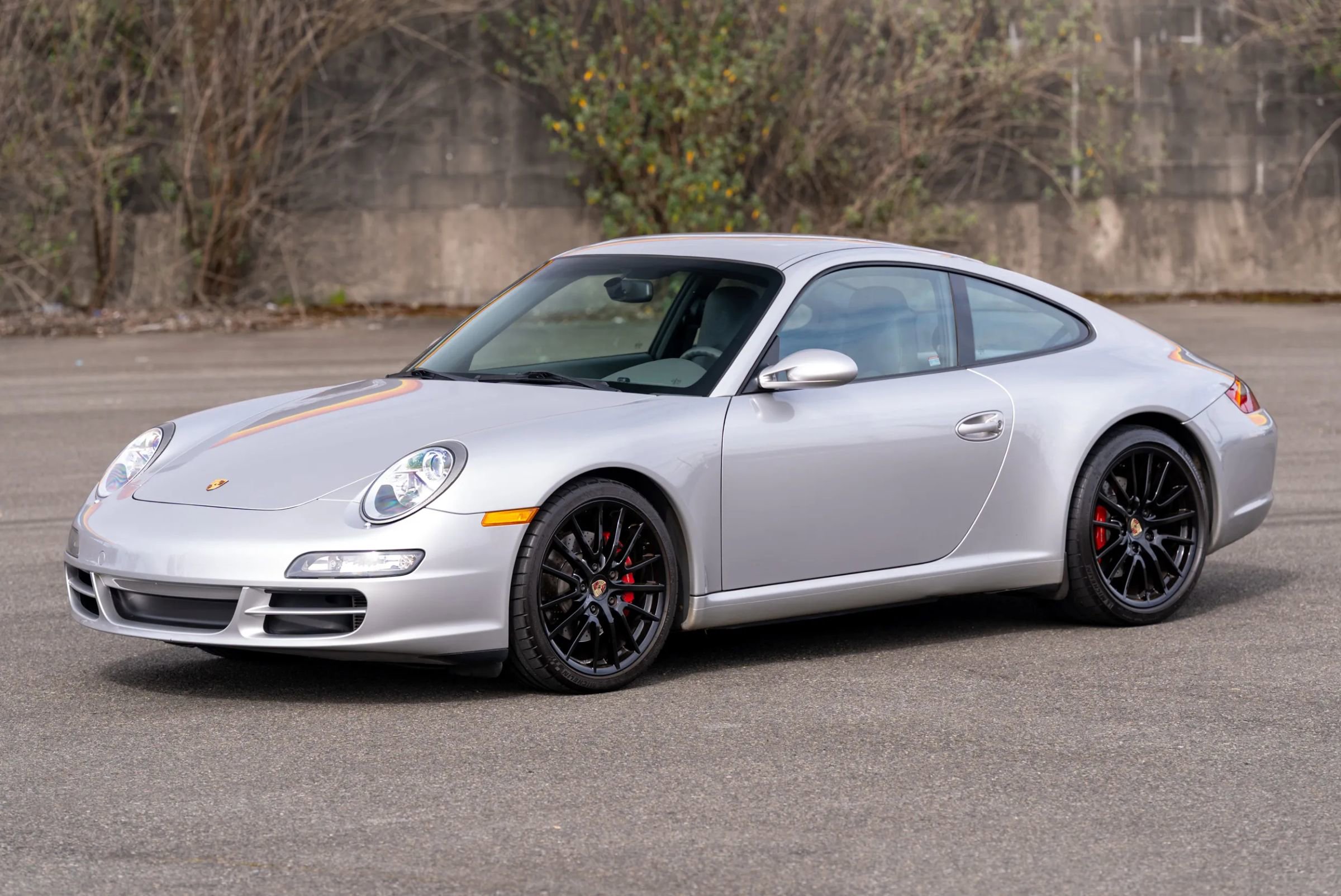 Used 2005 Porsche 911 Carrera S image 86