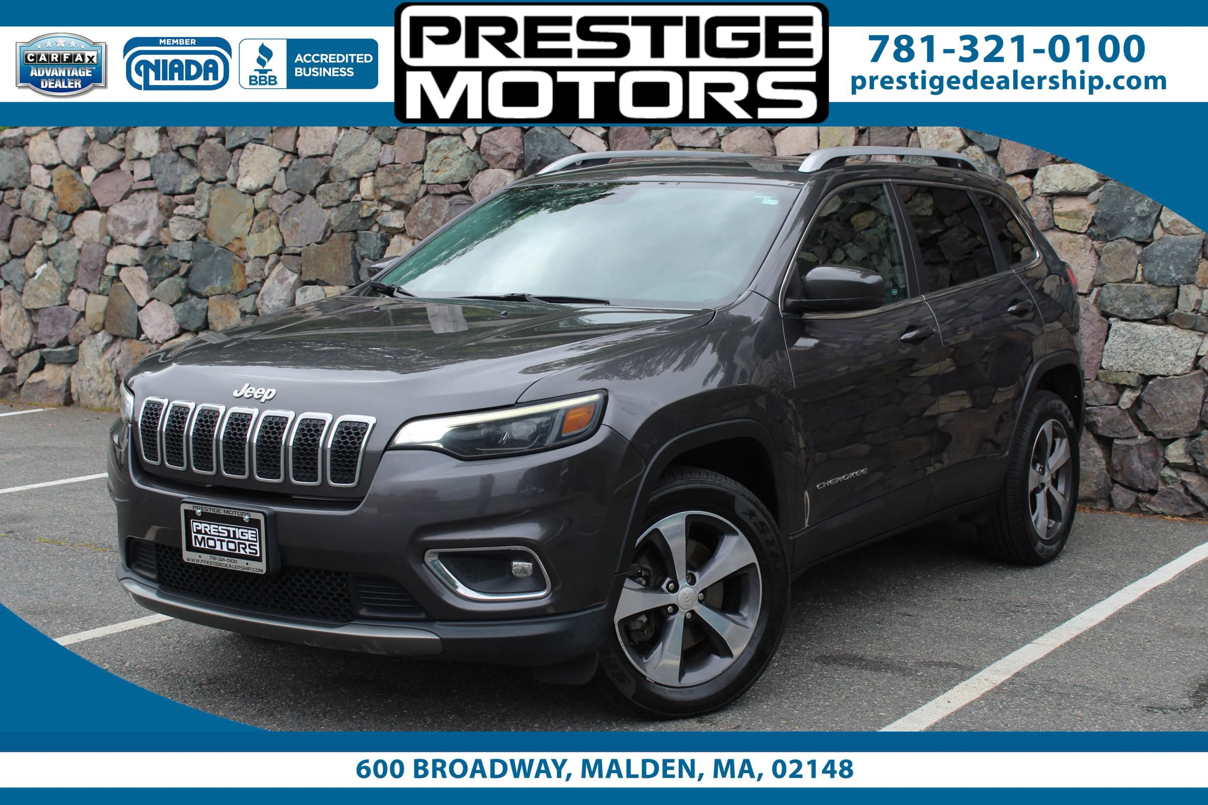 Used 2019 Jeep Cherokee Limited image 1