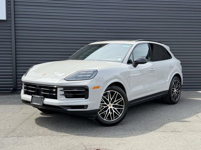 Used 2026 Porsche Cayenne AWD/4WD image 1