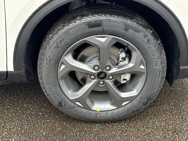 New 2026 Ford Escape ST-Line w/ Tech Pack #1 image 9