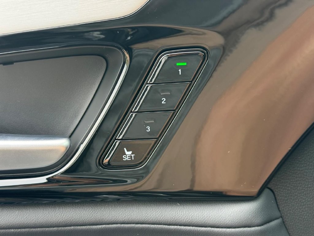 New 2026 Acura MDX w/ Technology Package AWD/4WD image 10