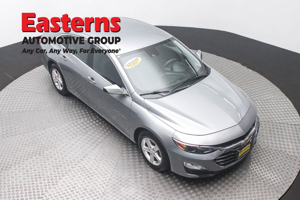 Used 2023 Chevrolet Malibu LT FWD image 3