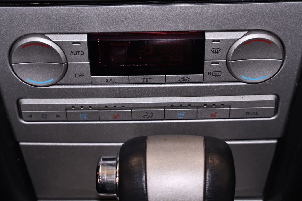 Used 2008 Lincoln MKZ FWD image 25