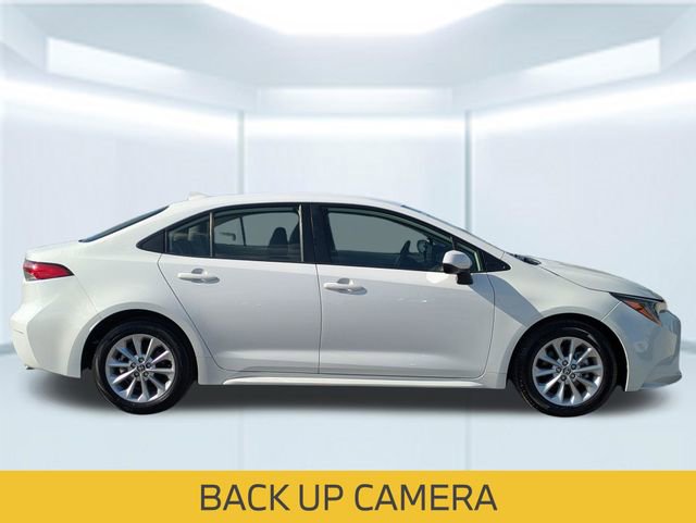 Used 2022 Toyota Corolla LE w/ LE Convenience Package image 8