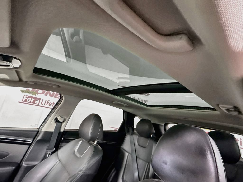 Certified 2023 Hyundai Tucson Limited w/ Cargo Package AWD/4WD image 12
