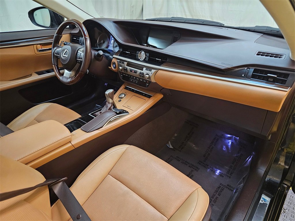 Used 2017 Lexus ES 350 image 12