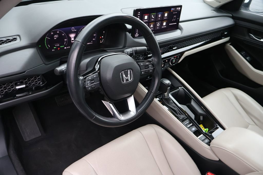 Used 2023 Honda Accord Touring image 29