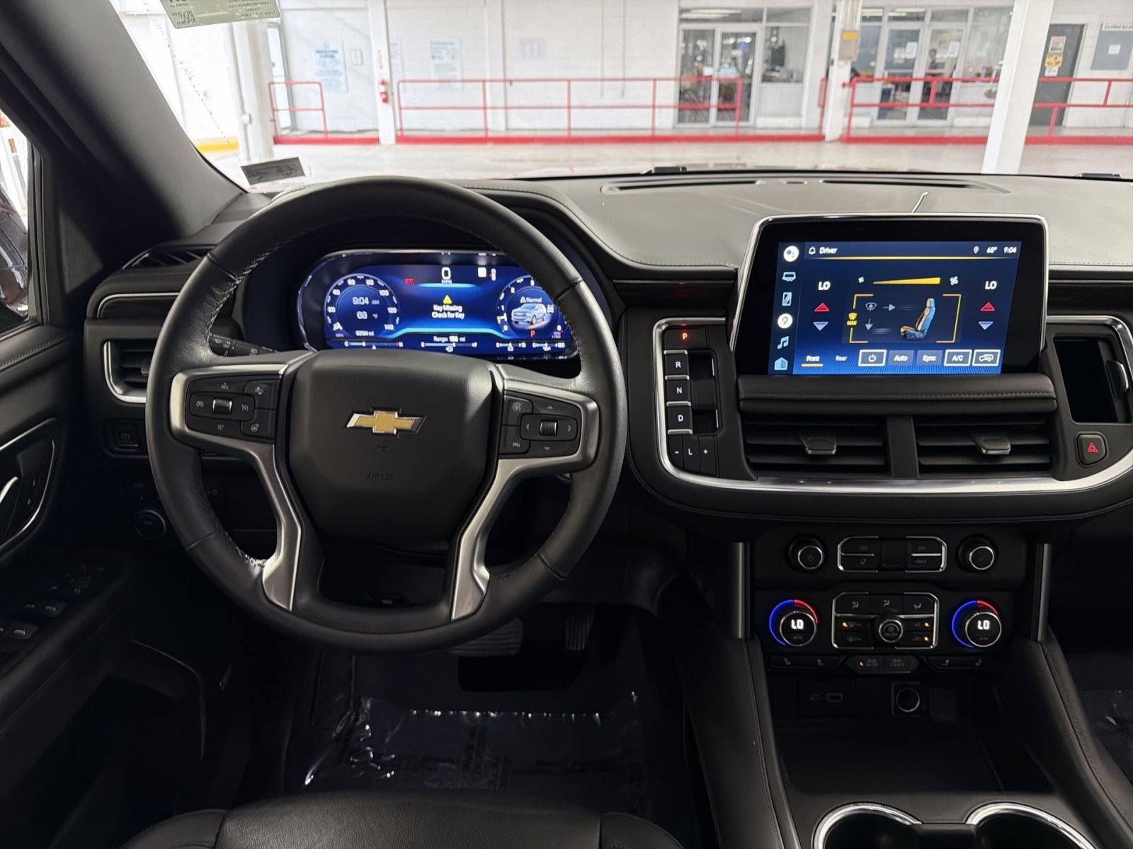 Used 2022 Chevrolet Tahoe LT w/ Luxury Package image 16