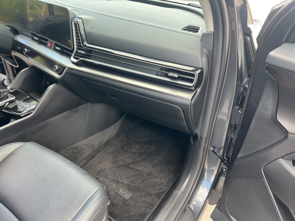 Used 2023 Kia Sportage EX image 46