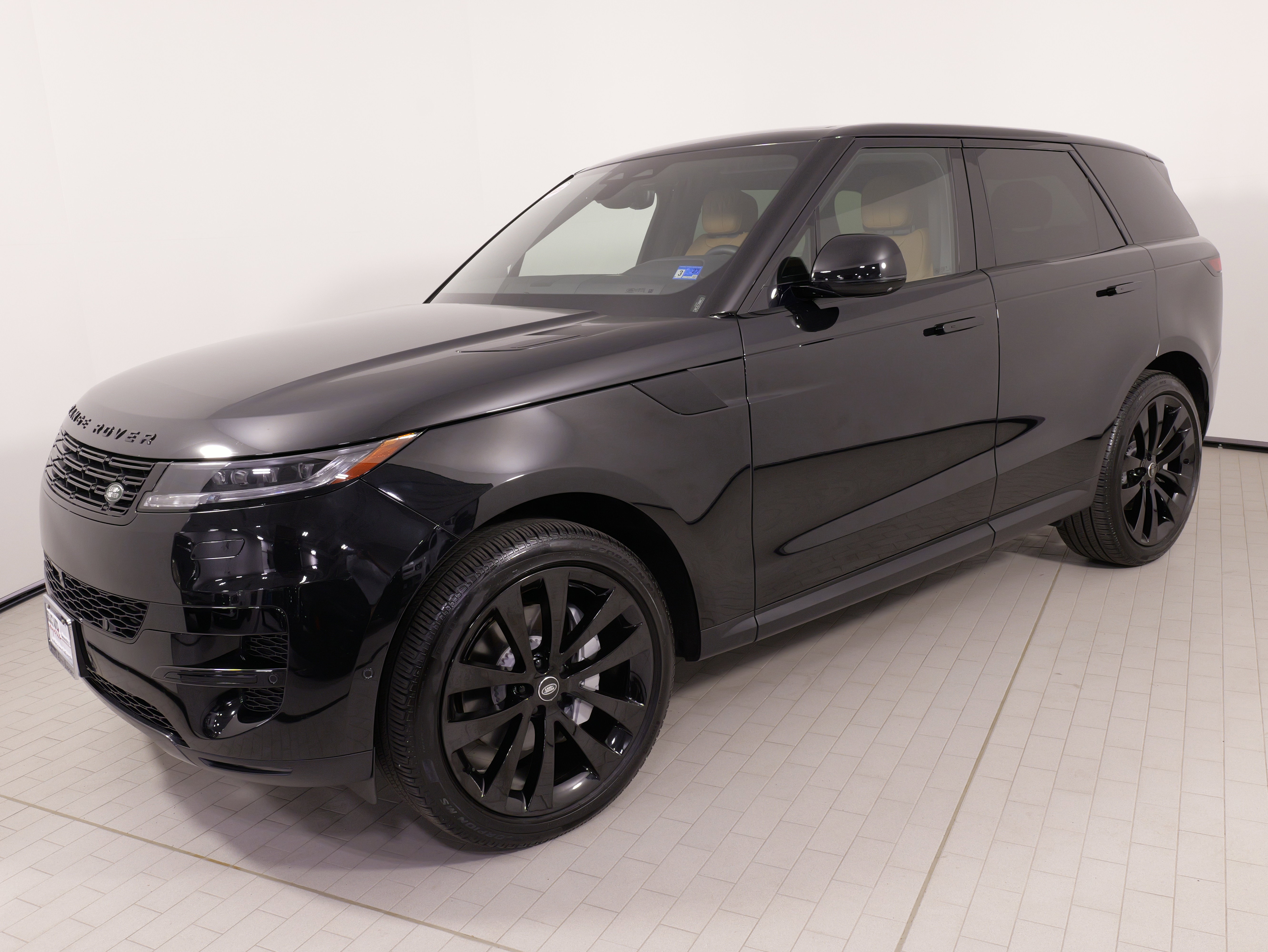Used 2025 Land Rover Range Rover Sport SE video 1