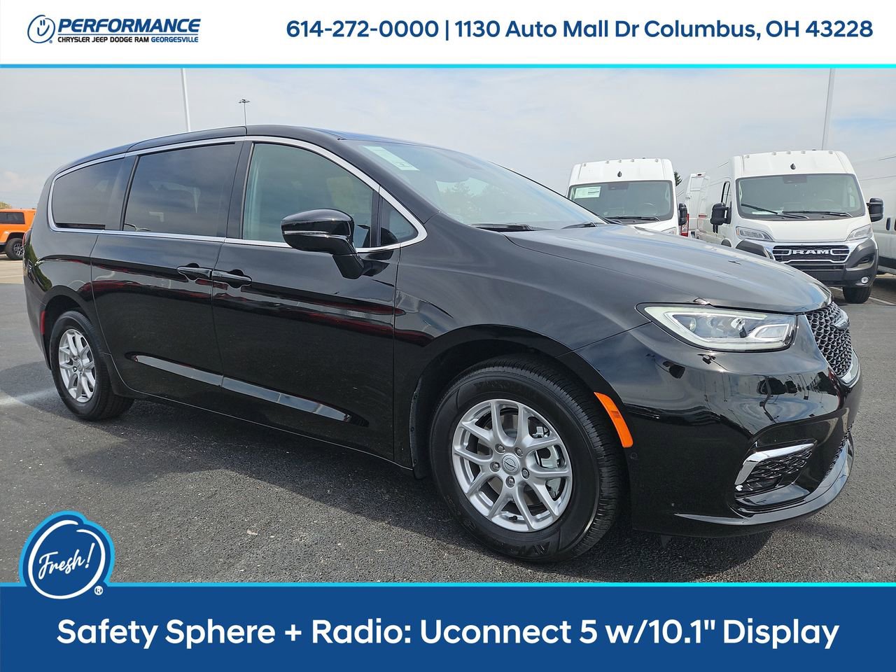 New 2026 Chrysler Pacifica Select