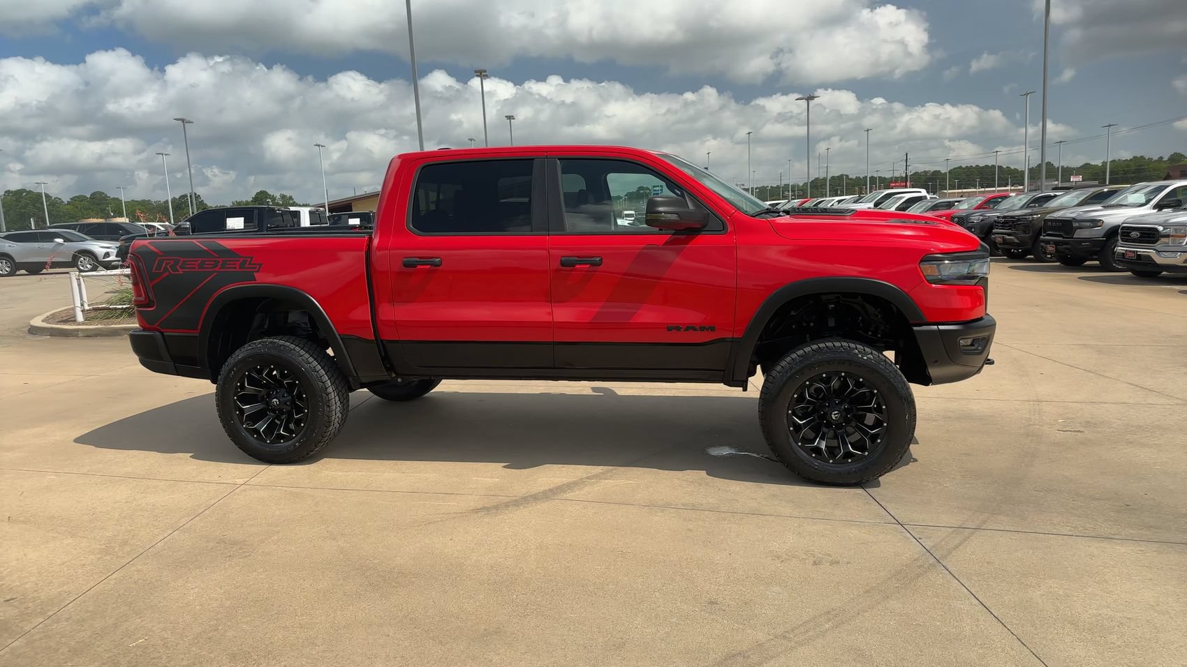 Used 2025 RAM 1500 Rebel AWD/4WD image 9