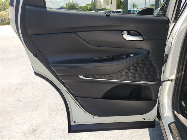 Used 2023 Hyundai Santa Fe Calligraphy FWD image 11