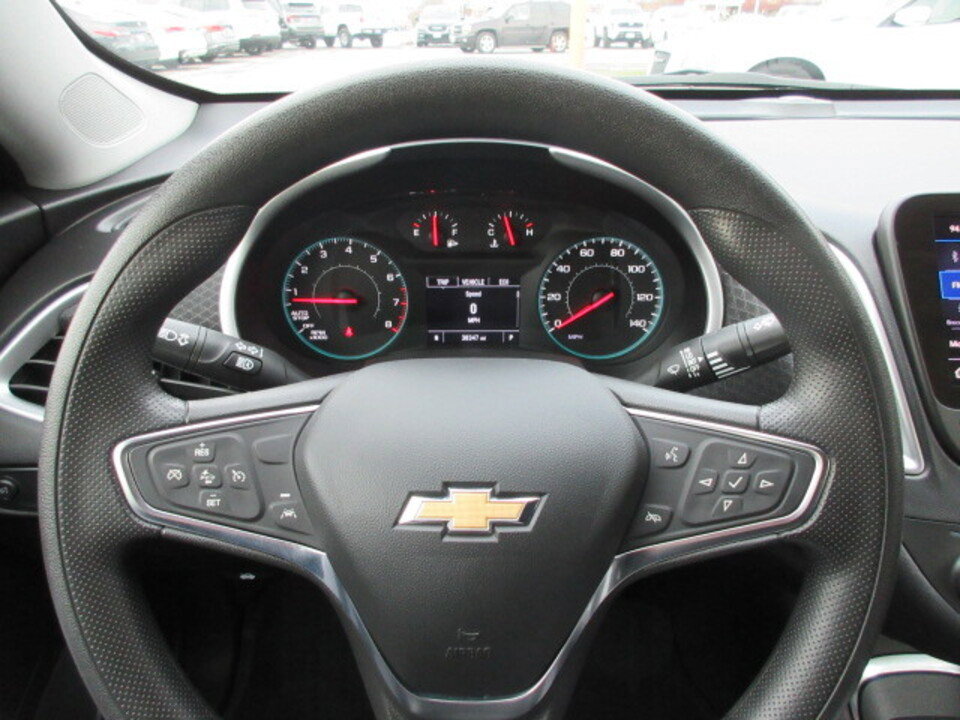 Used 2024 Chevrolet Malibu LT image 15