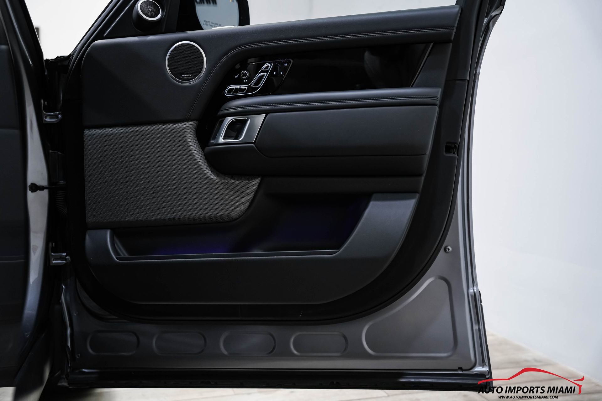 Used 2022 Land Rover Range Rover Westminster Edition image 46