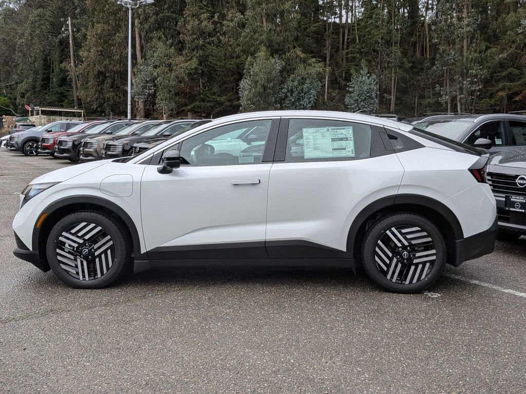 New 2026 Nissan Leaf SV+ w/ Floor Mat Package (SV+) FWD image 8