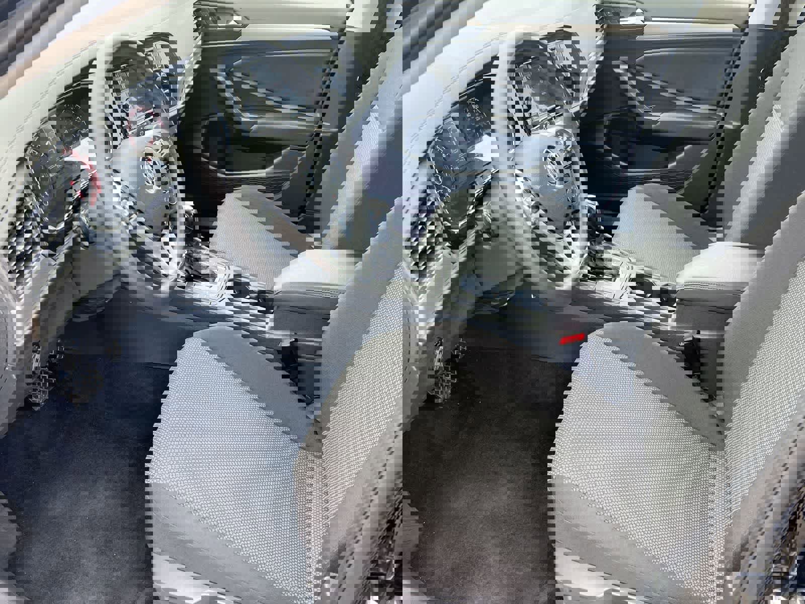 Used 2019 Volkswagen Jetta S image 10