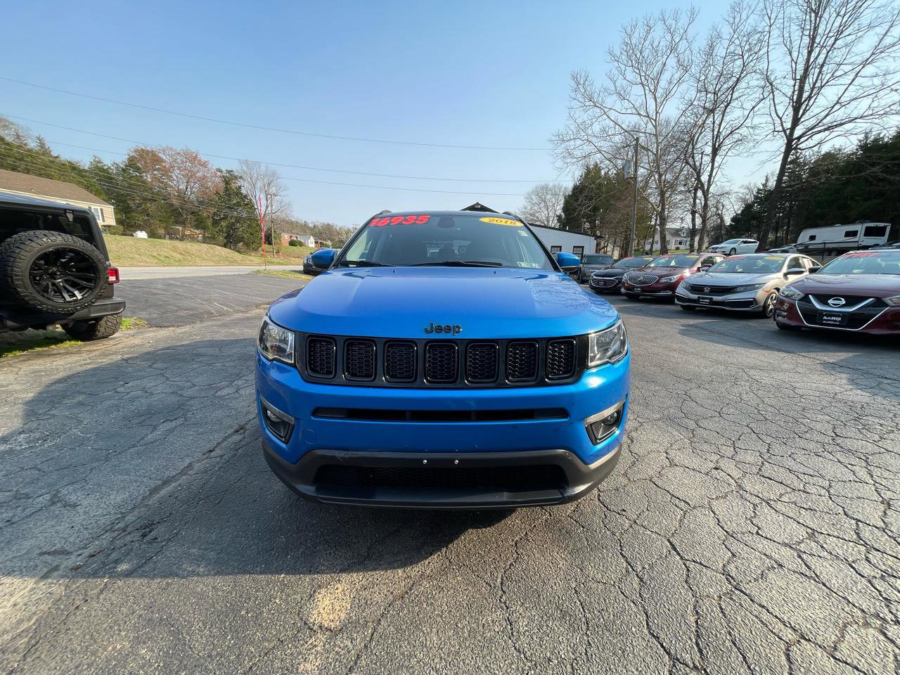 Used 2018 Jeep Compass Latitude AWD/4WD image 9